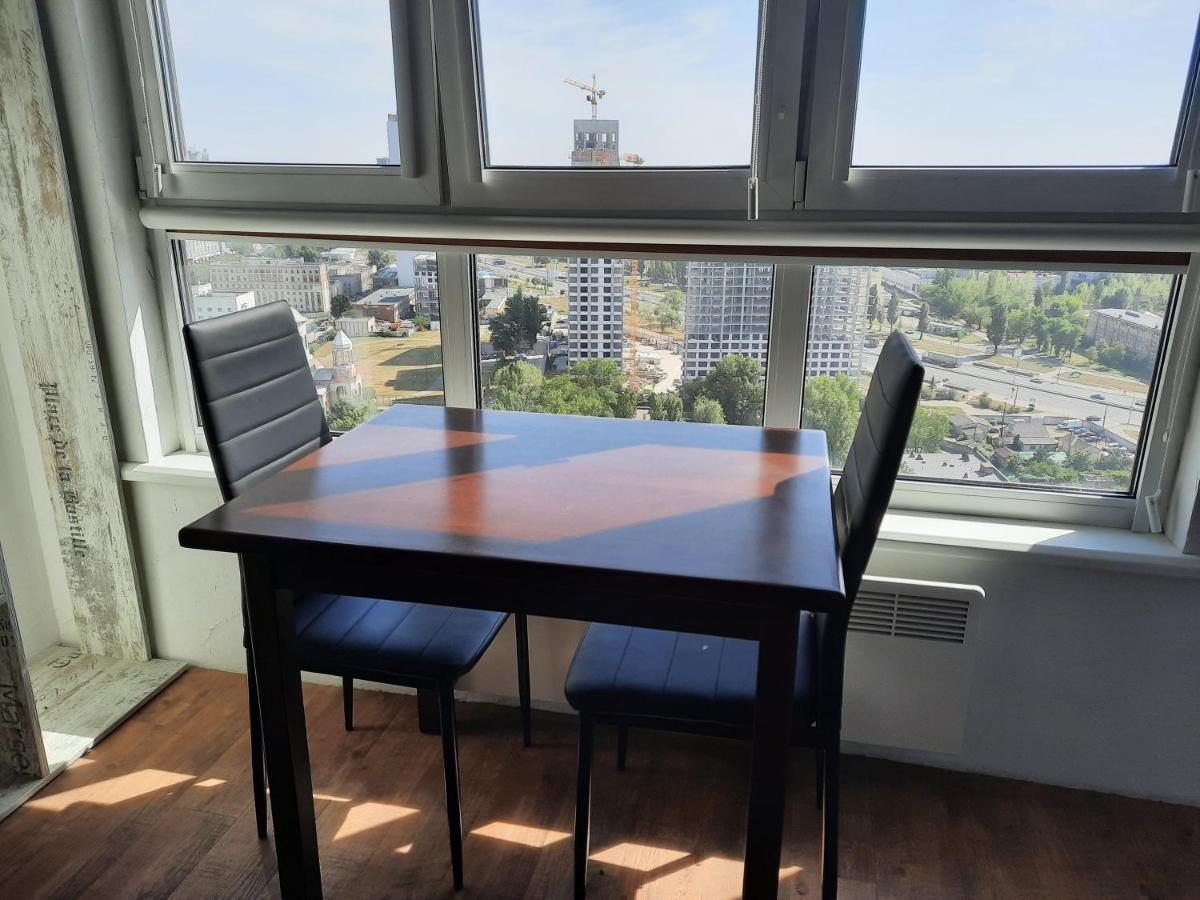 Sky Apartment Virmenska キエフ エクステリア 写真