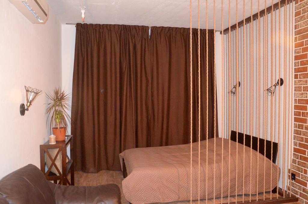 Sky Apartment Virmenska キエフ エクステリア 写真