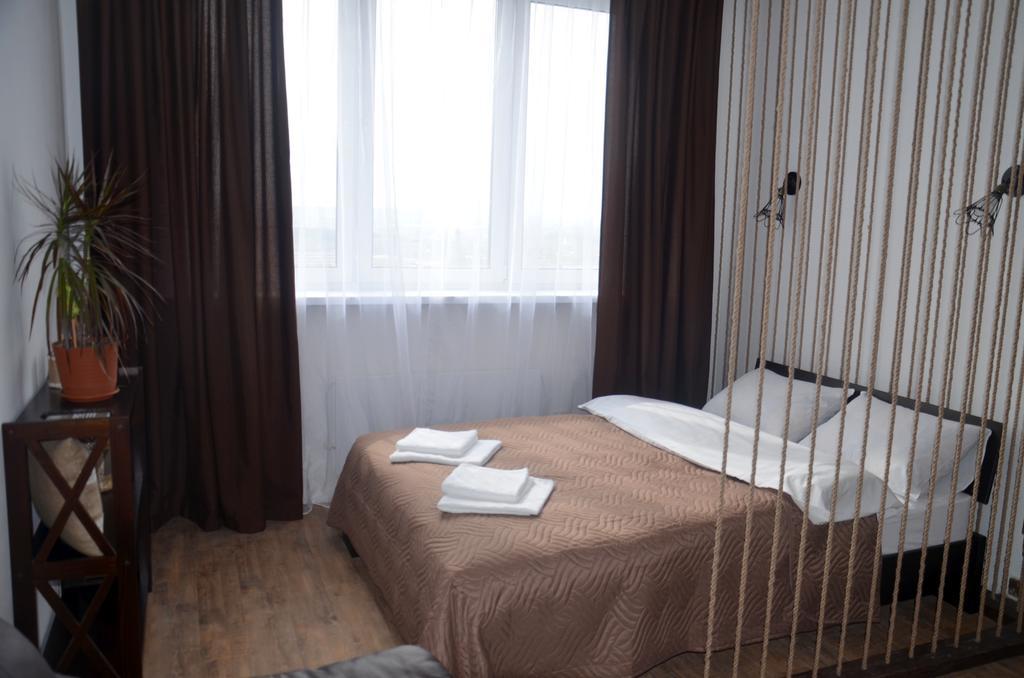 Sky Apartment Virmenska キエフ エクステリア 写真